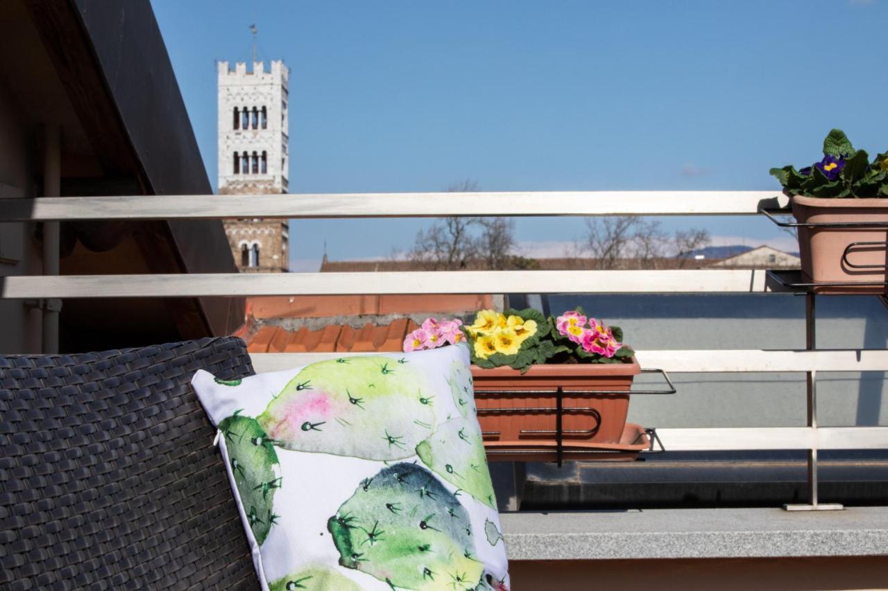 Rooftop Delight With Terrace Лукка Экстерьер фото